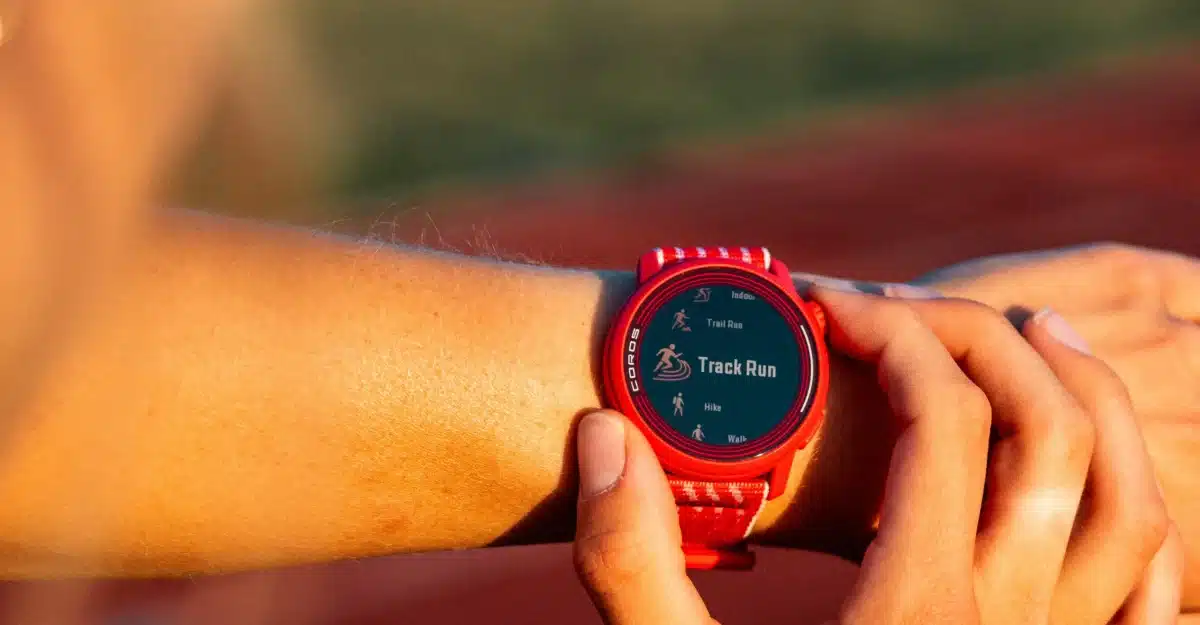 COROS PACE 3 GPS Multiple-Sport-Tracking Smartwatch