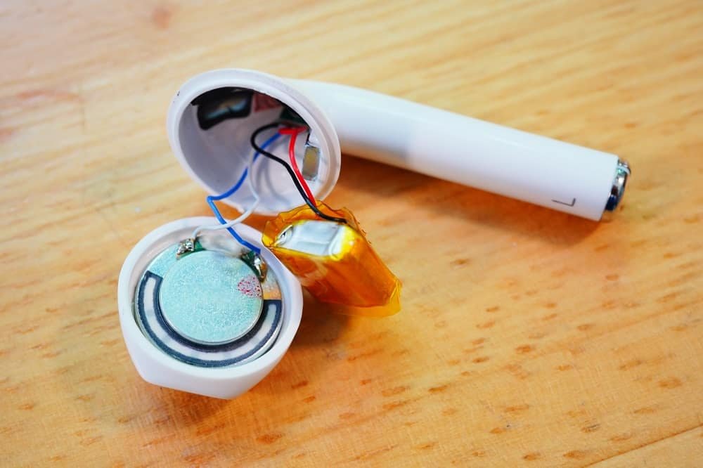 Why Do Apple AirPods Don’t Last Longer